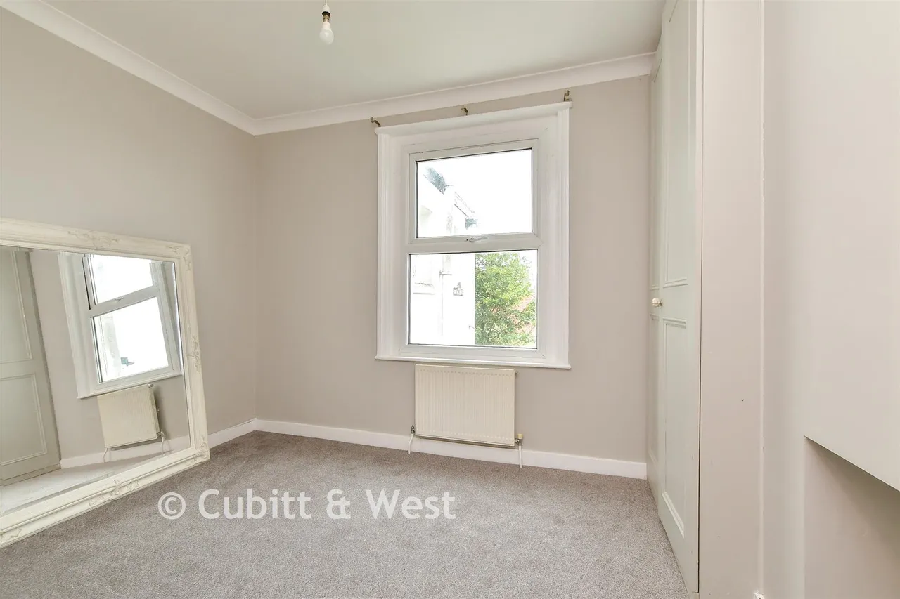 Totland Road, Brighton, BN2, photo 8