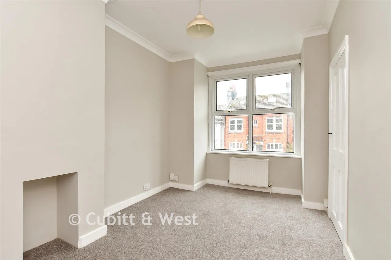 Totland Road, Brighton, BN2, photo 6