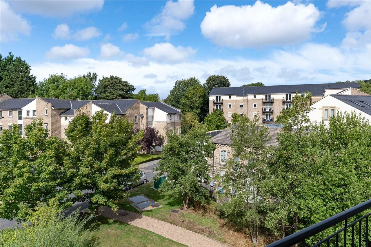Cornmill View, Horsforth, LS18, photo 9