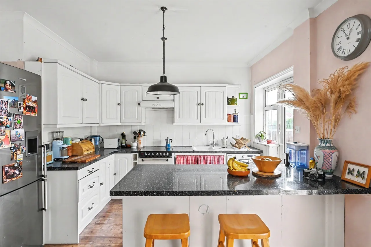 Wingrave Road, Tring, HP23, photo 6