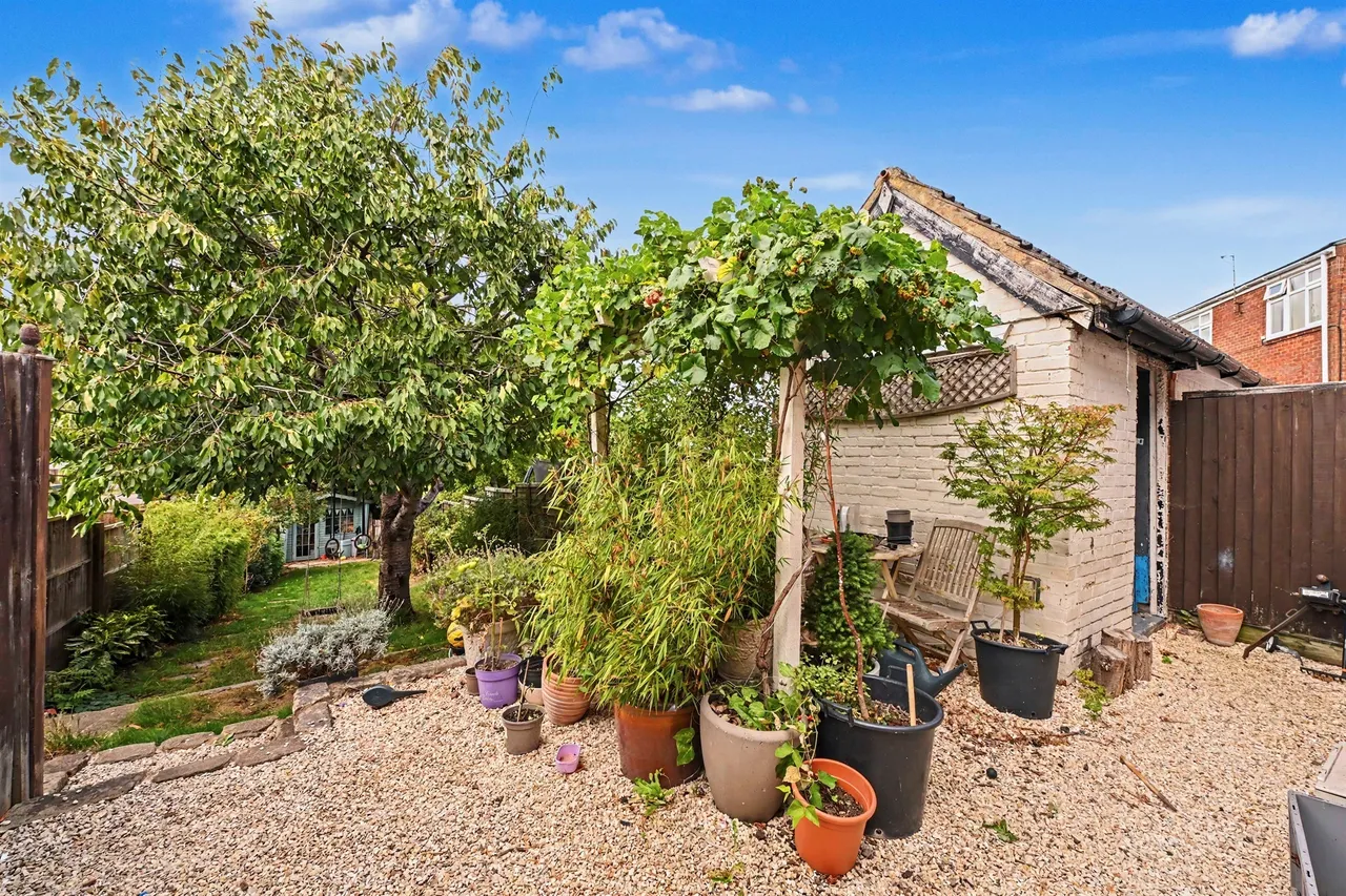 Wingrave Road, Tring, HP23, photo 20