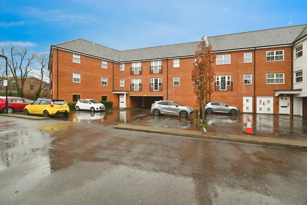Ashville Way, Wokingham, RG41, photo 11