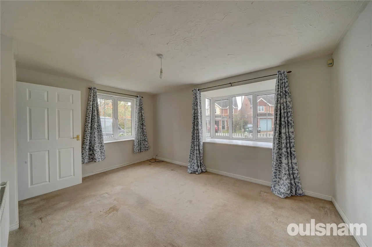 Swan Drive, Droitwich, Worcestershire, WR9 8WA, photo 2