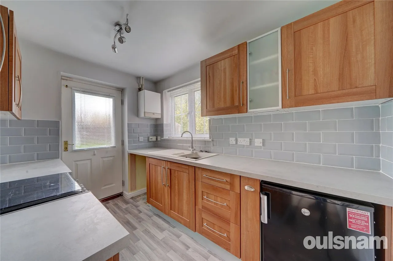Swan Drive, Droitwich, Worcestershire, WR9 8WA, photo 3