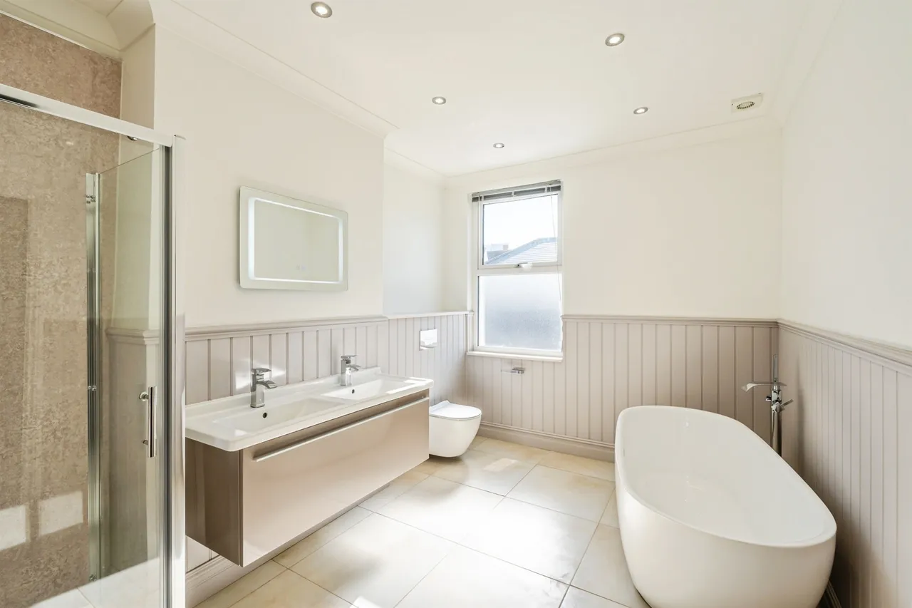 Brooklyn Road, Seaford, BN25, photo 9