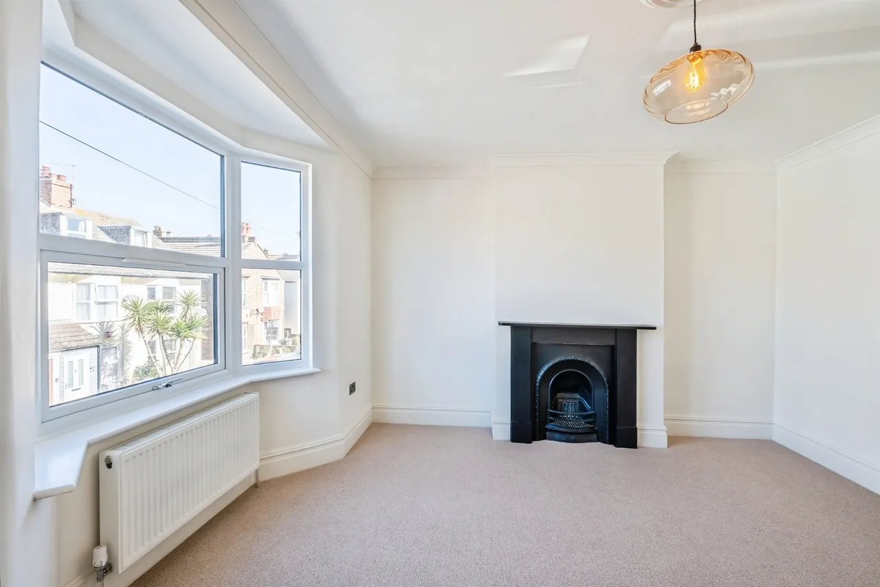 Brooklyn Road, Seaford, BN25, photo 12