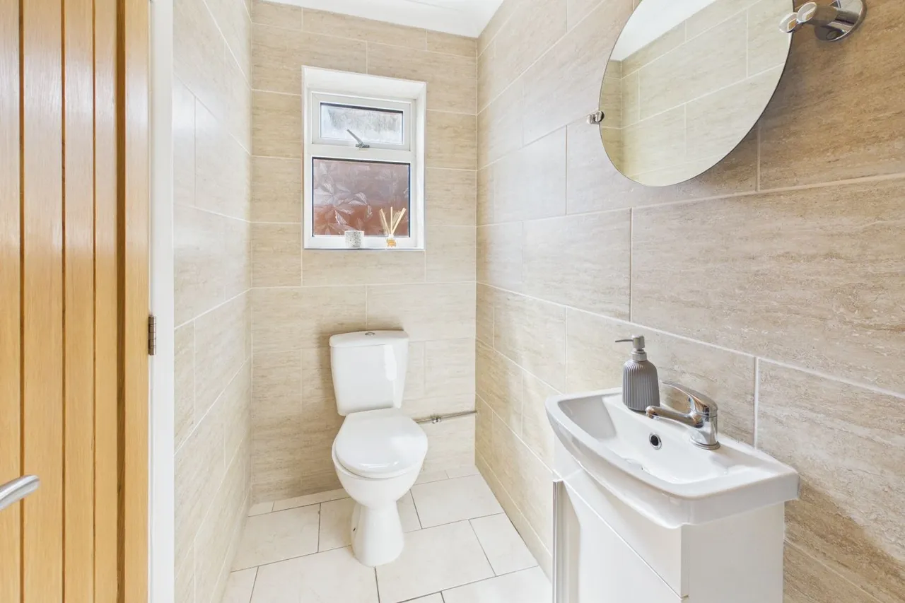 Farmers Gate, Holbeach, PE12, photo 13
