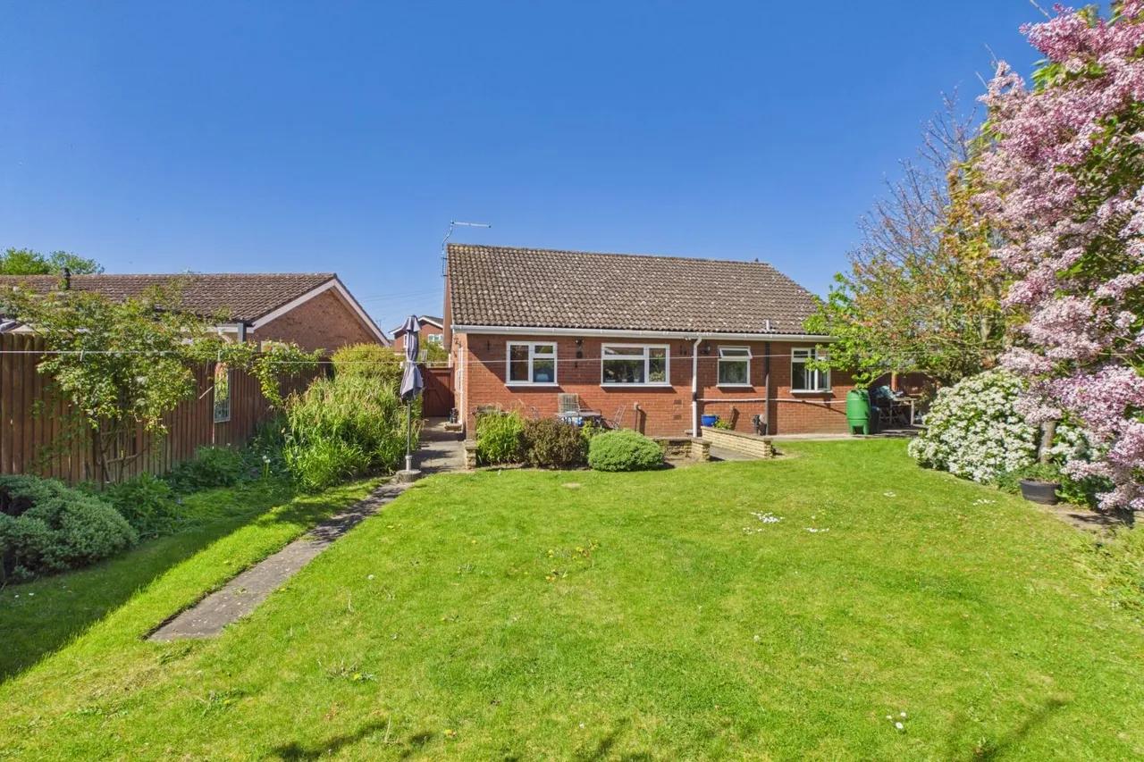 Farmers Gate, Holbeach, PE12, photo 15