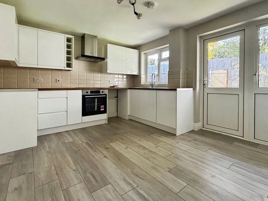 The Maltings, Peasmarsh, TN31, photo 2