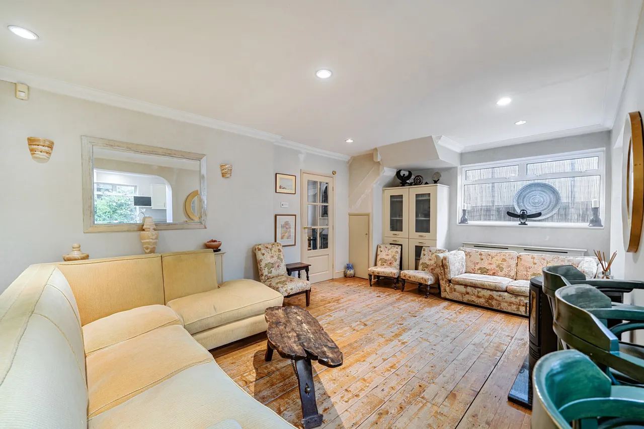Cornwall Road, Uxbridge, UB8, photo 12
