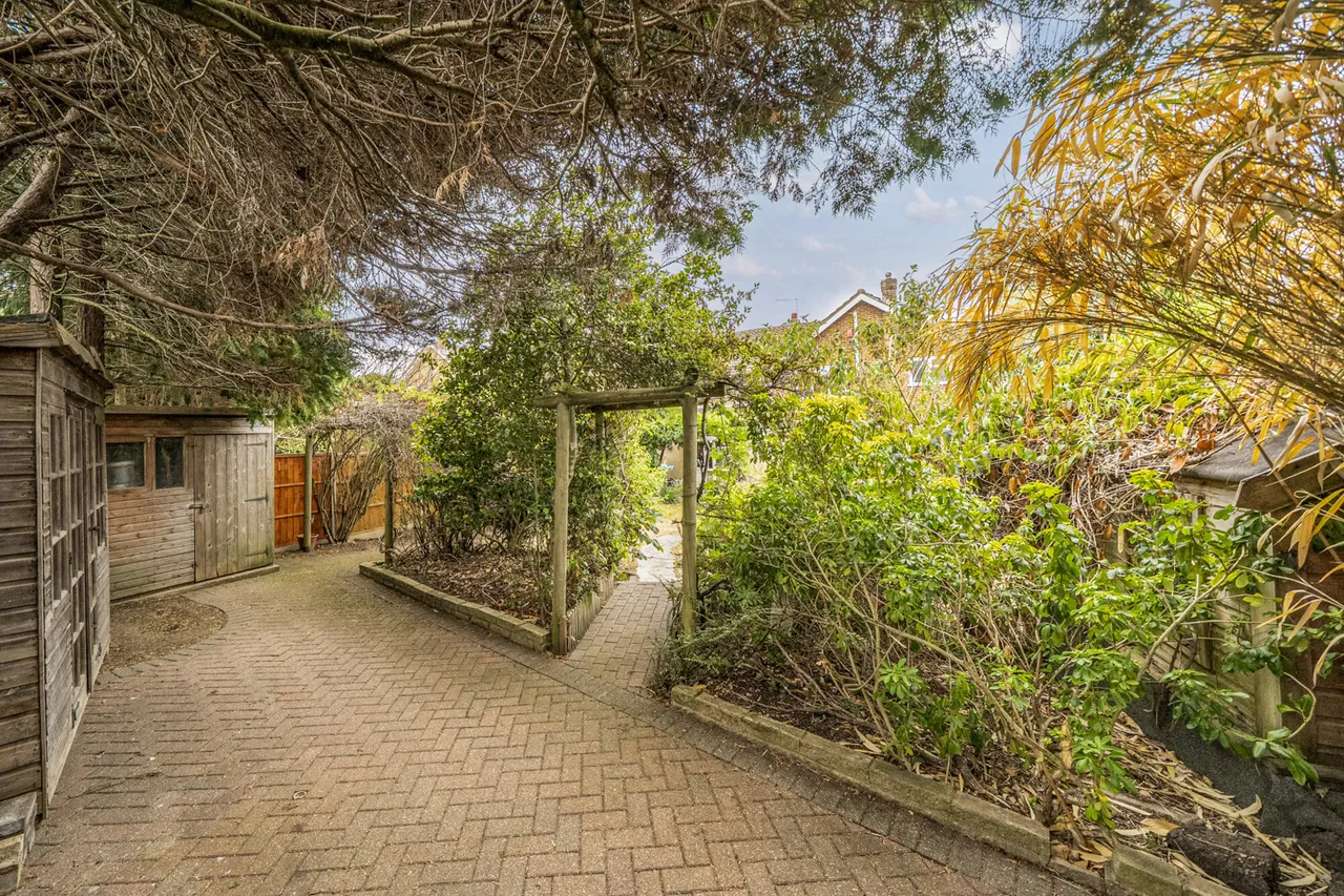 Cornwall Road, Uxbridge, UB8, photo 15