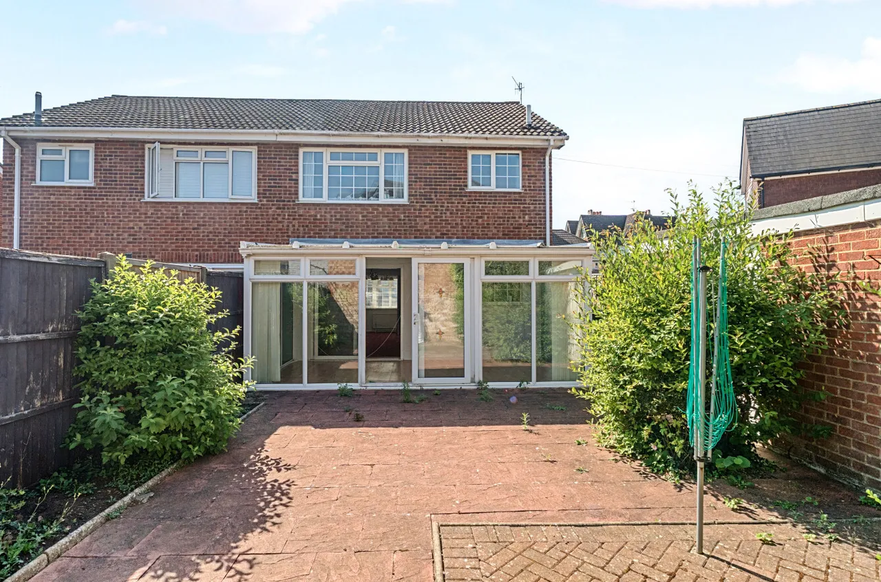 Fern Road, Farncombe, GU7, photo 18