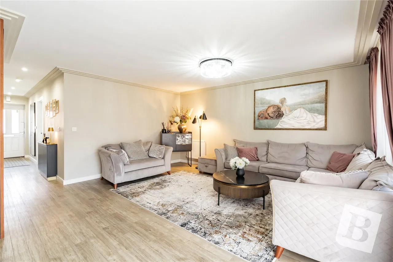 Sun Marsh Way, Gravesend, Kent, DA12, photo 8