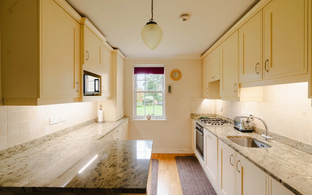 Cedar Hall, Frenchay, BS16, photo 3