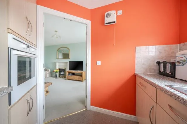 Western Avenue, Newbury, RG14, photo 5