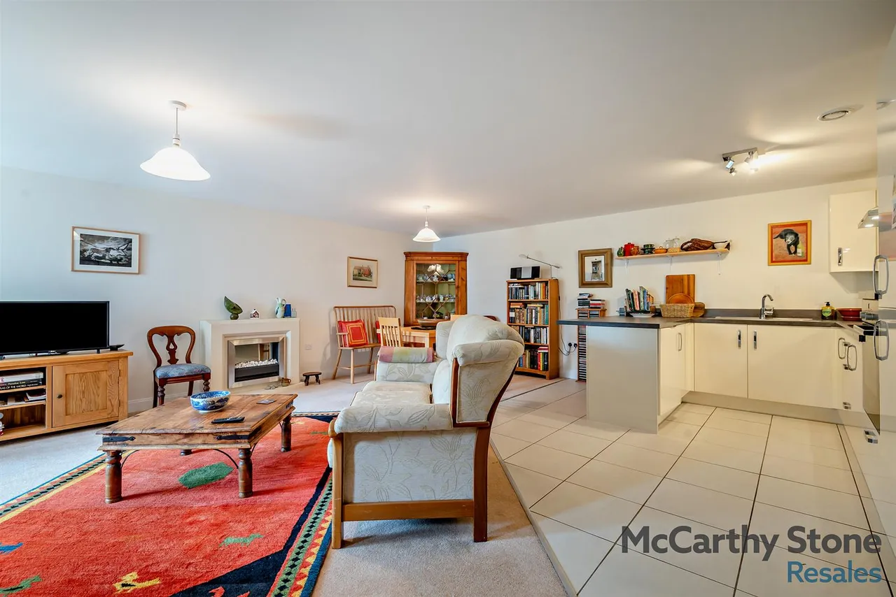 Seymour Road, Trowbridge, BA14, photo 6