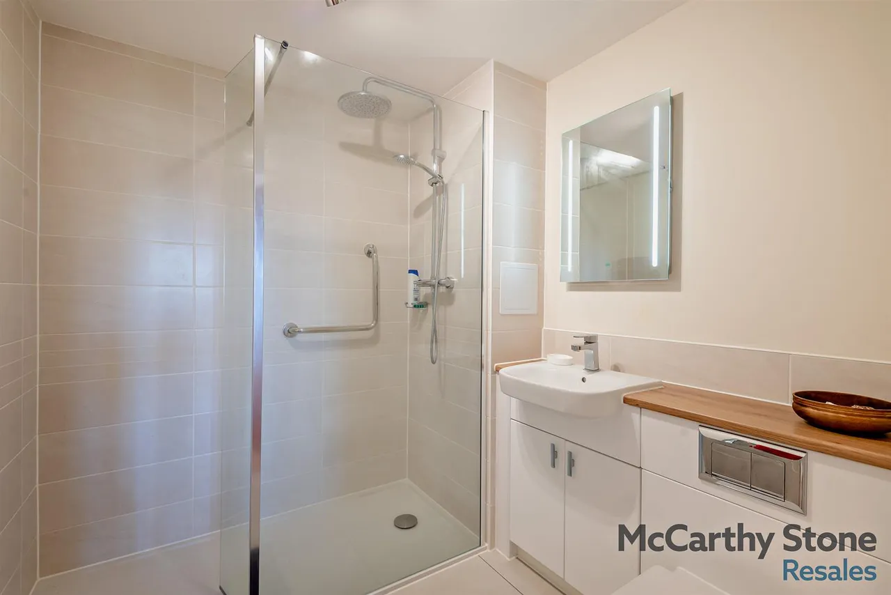 Seymour Road, Trowbridge, BA14, photo 11