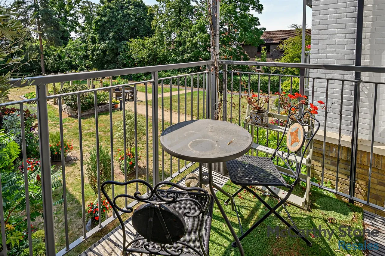 Seymour Road, Trowbridge, BA14, photo 2