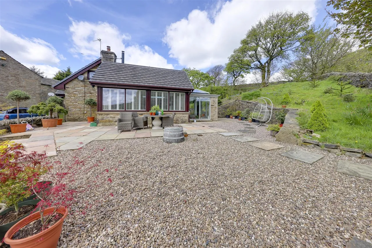 Todmorden Old Road, Bacup, photo 36