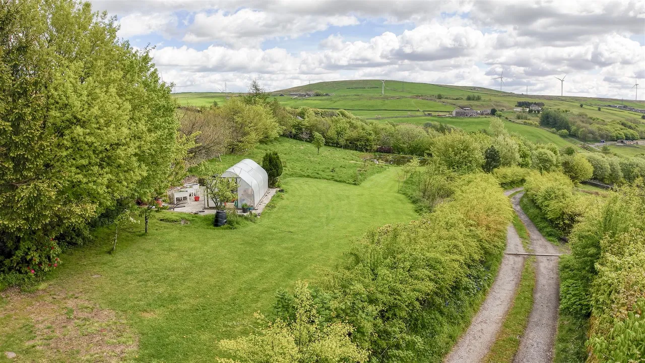 Todmorden Old Road, Bacup, photo 8