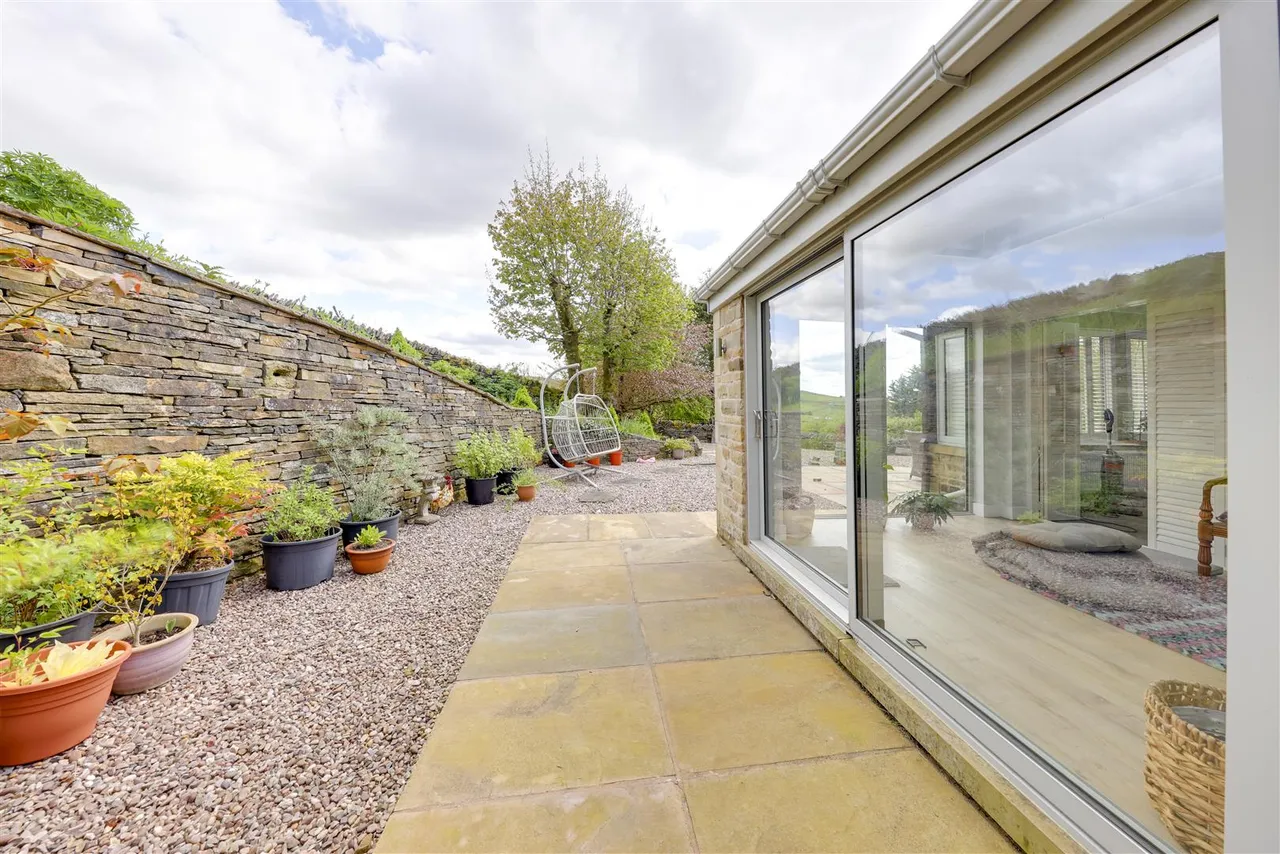 Todmorden Old Road, Bacup, photo 40