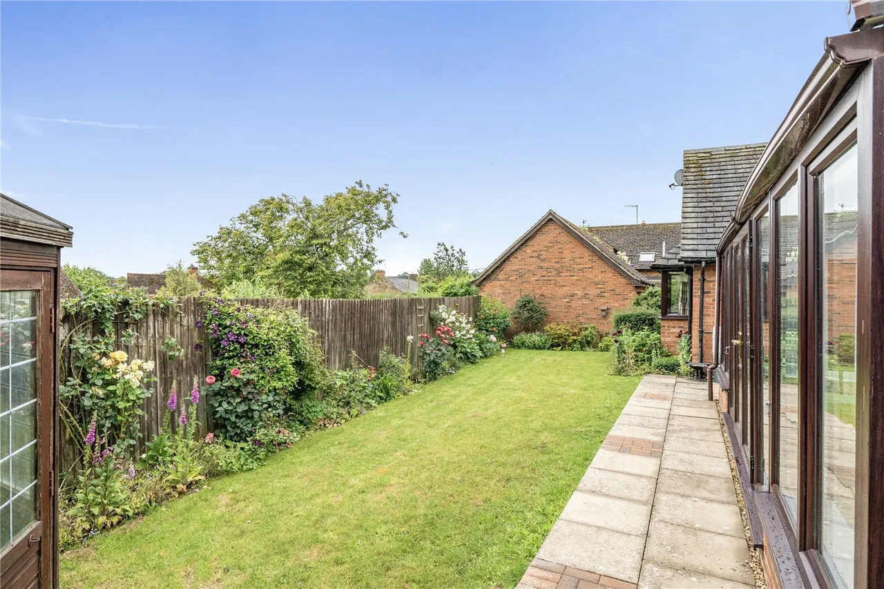 Wadd Close Lane, Whilton, NN11, photo 21