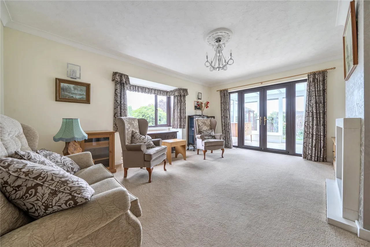 Wadd Close Lane, Whilton, NN11, photo 4