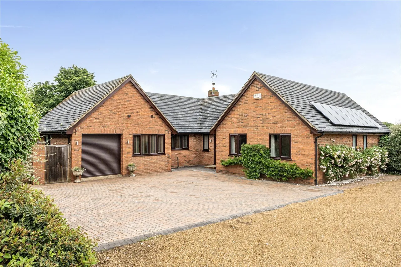 Wadd Close Lane, Whilton, NN11, photo 19