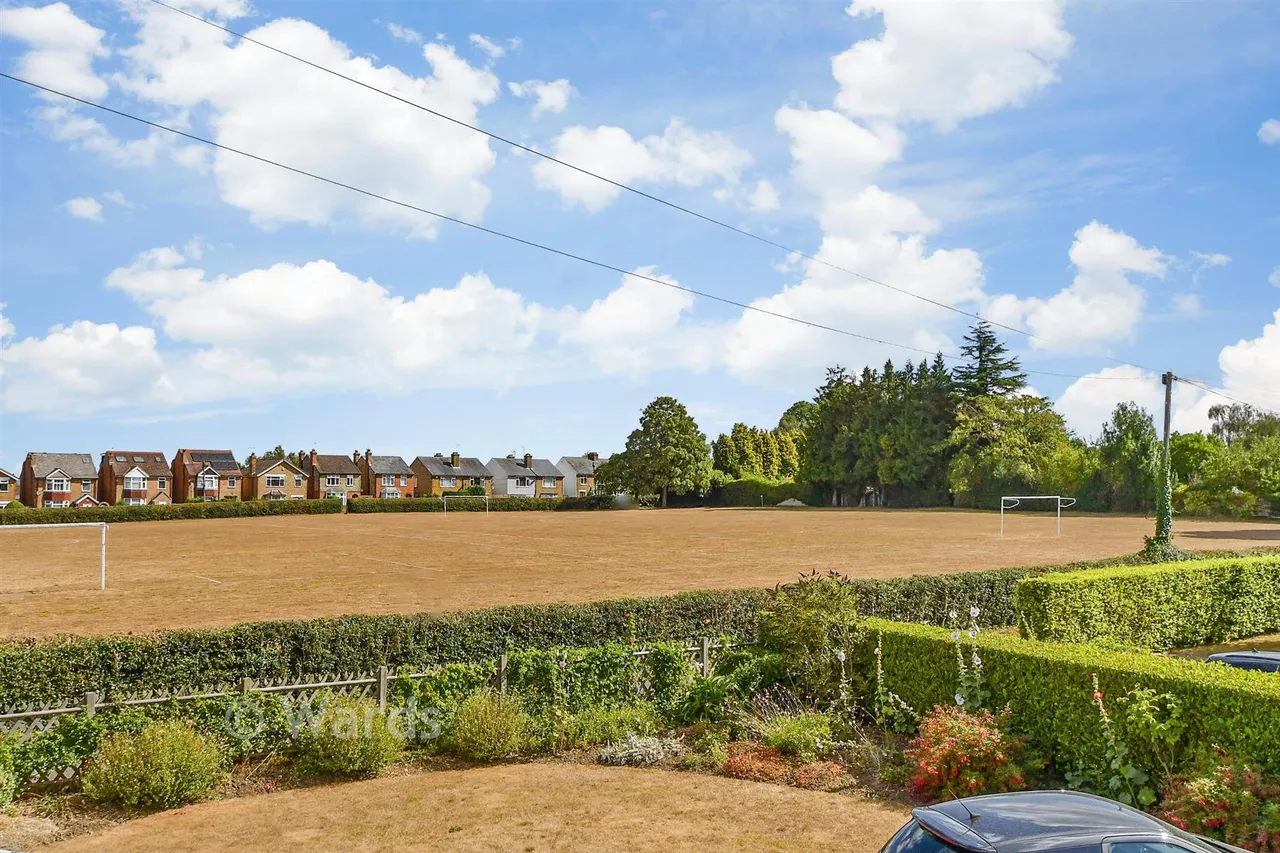 Walnut Tree Lane, Maidstone, ME15, photo 4