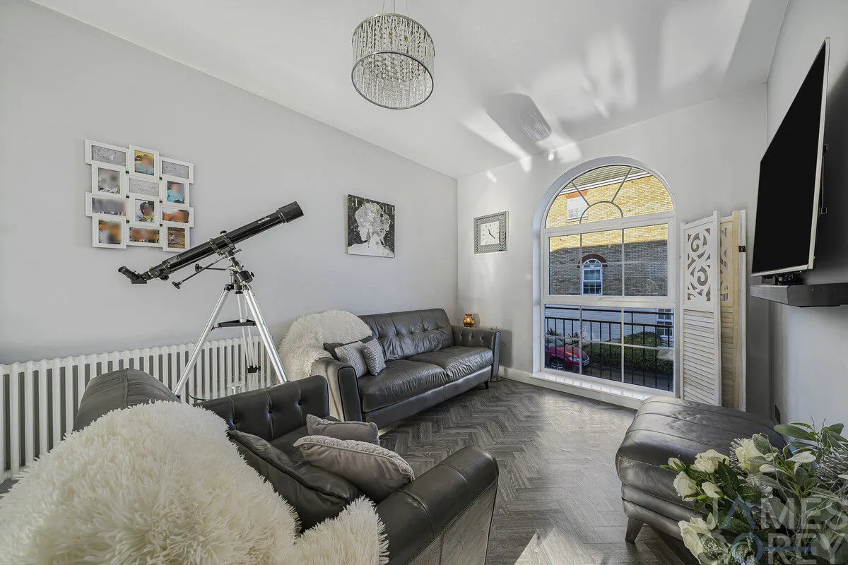 Frobisher Way, Greenhithe, DA9, photo 12