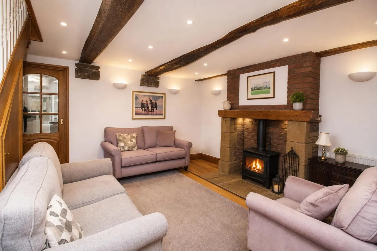 O'Er The Bridge, Hoddlesden, BB3, photo 6