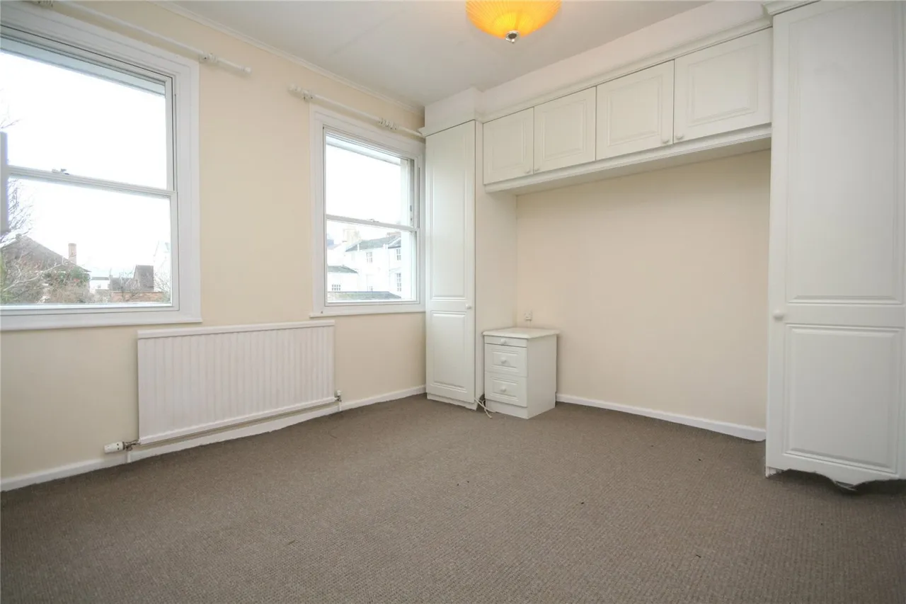 Oxford Close, Cheltenham, GL52, photo 6
