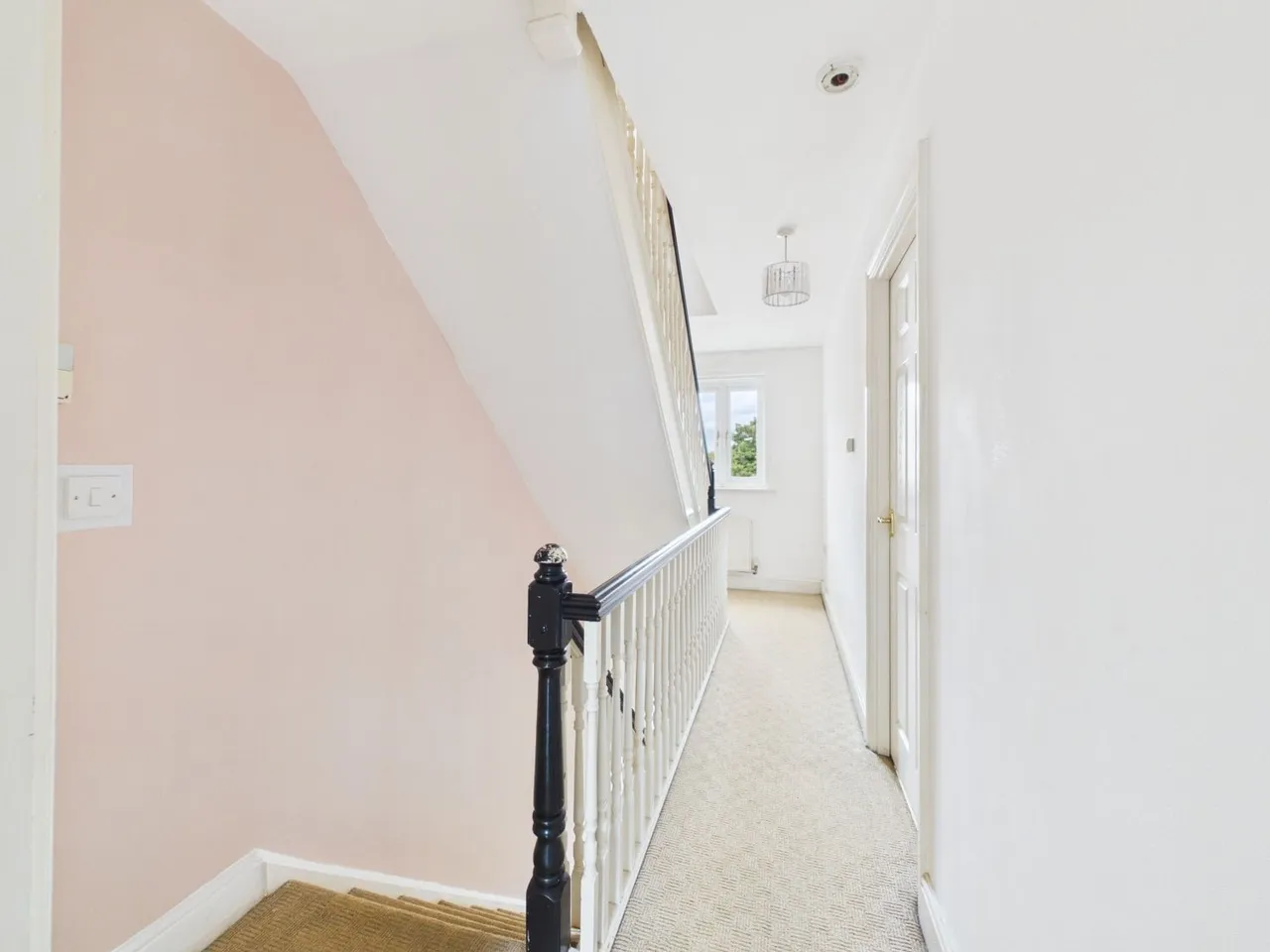 Finkle Court, Gildersome, LS27, photo 9