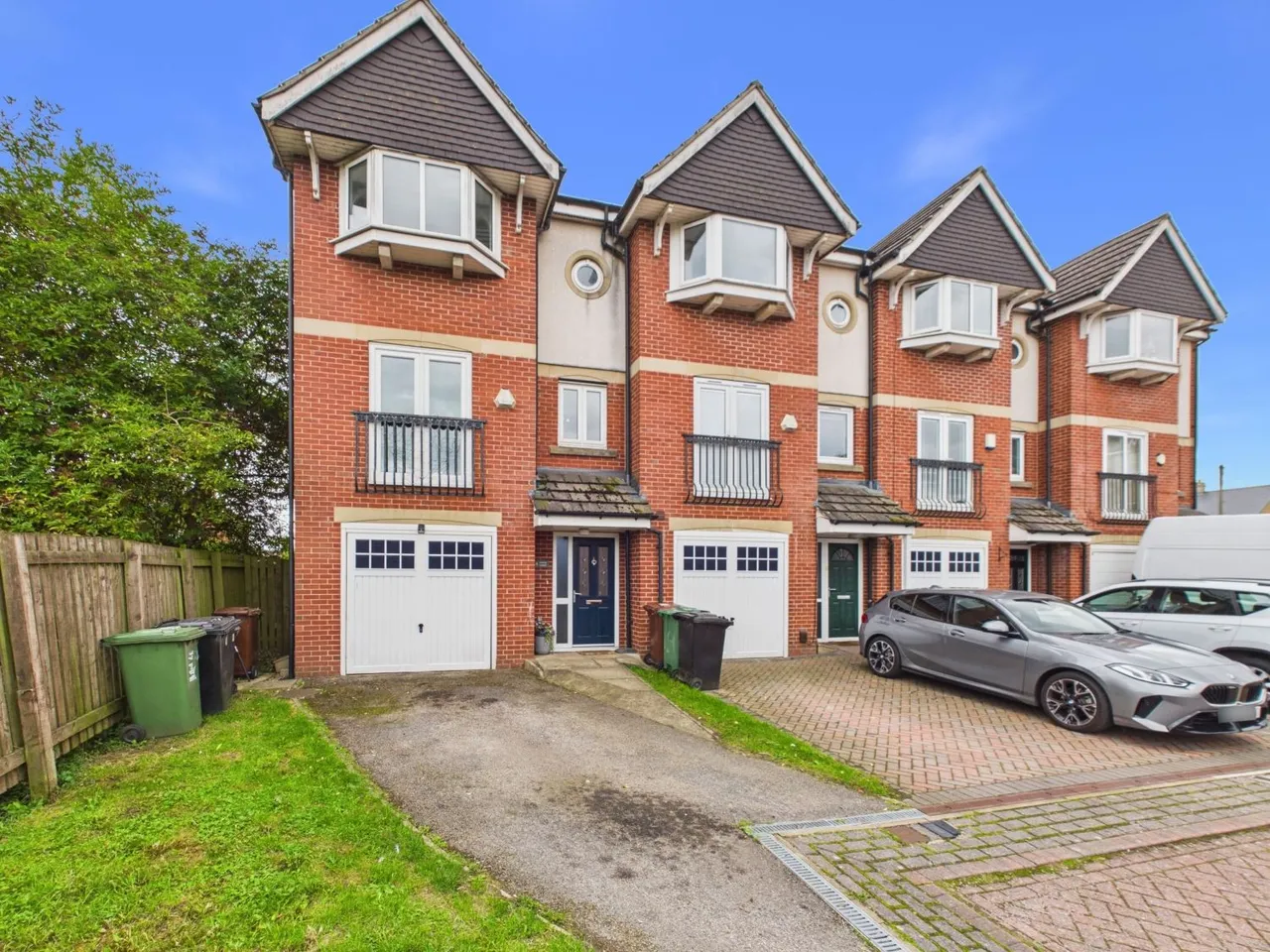 Finkle Court, Gildersome, LS27, photo 22