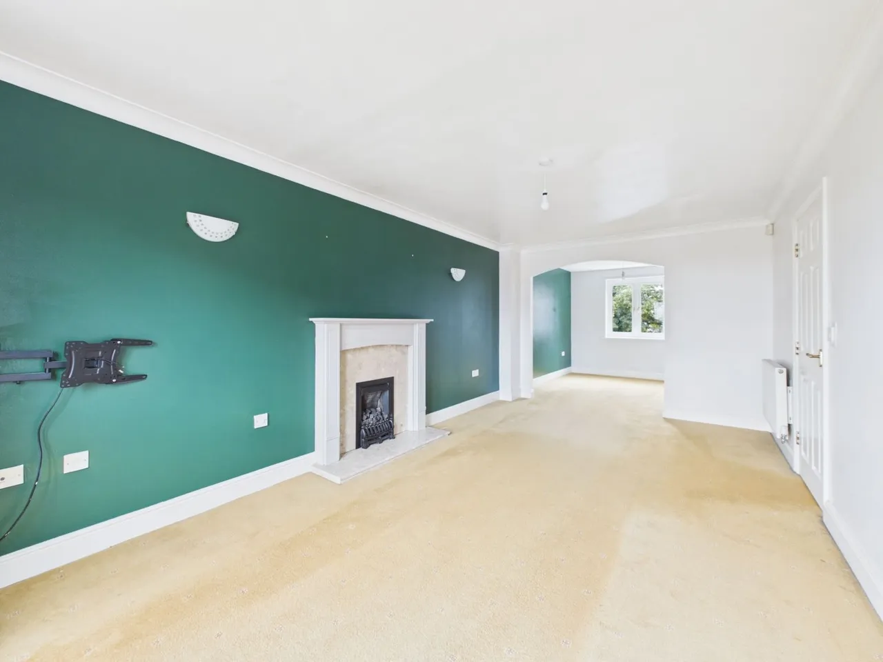 Finkle Court, Gildersome, LS27, photo 7