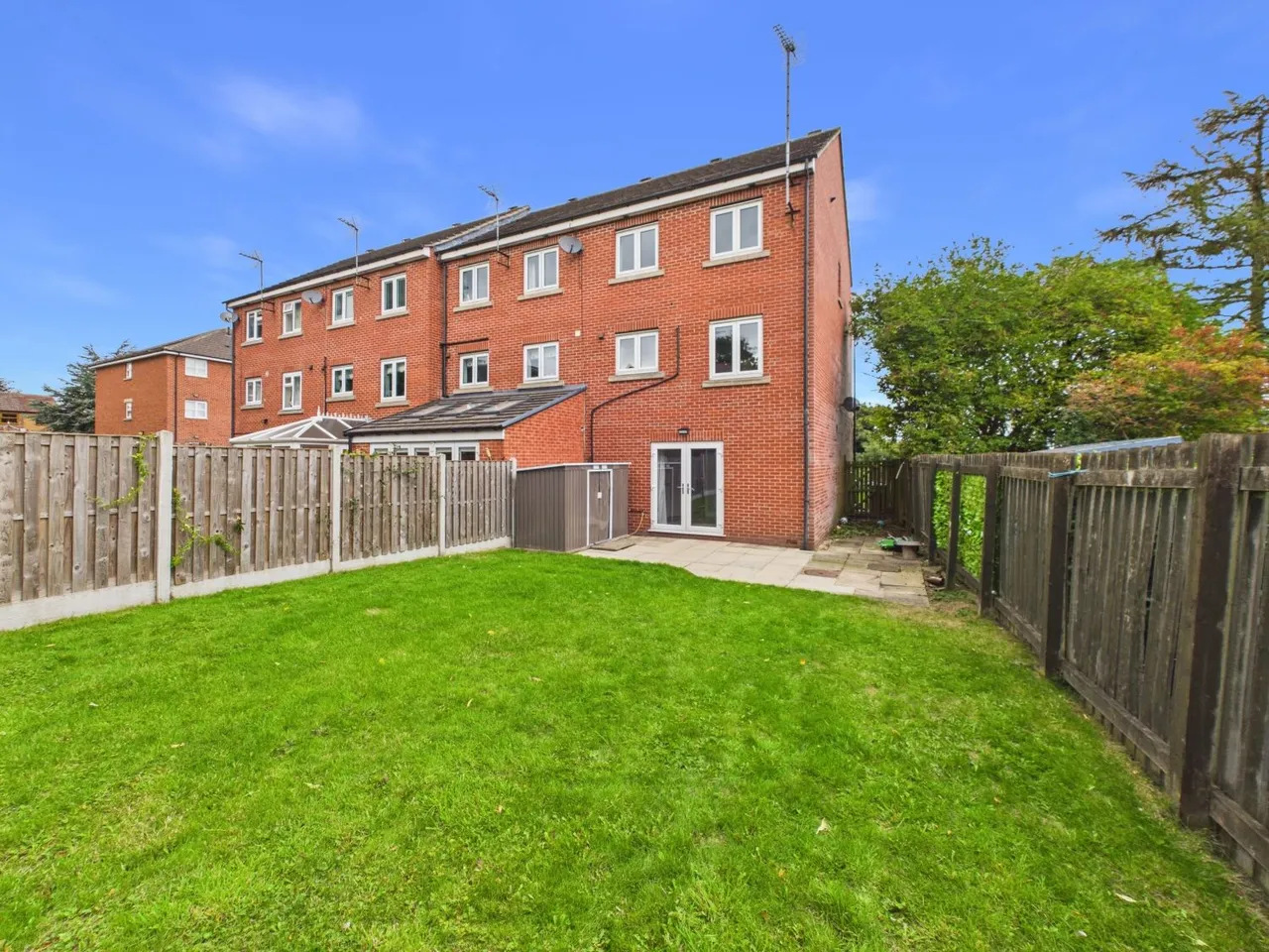 Finkle Court, Gildersome, LS27, photo 19