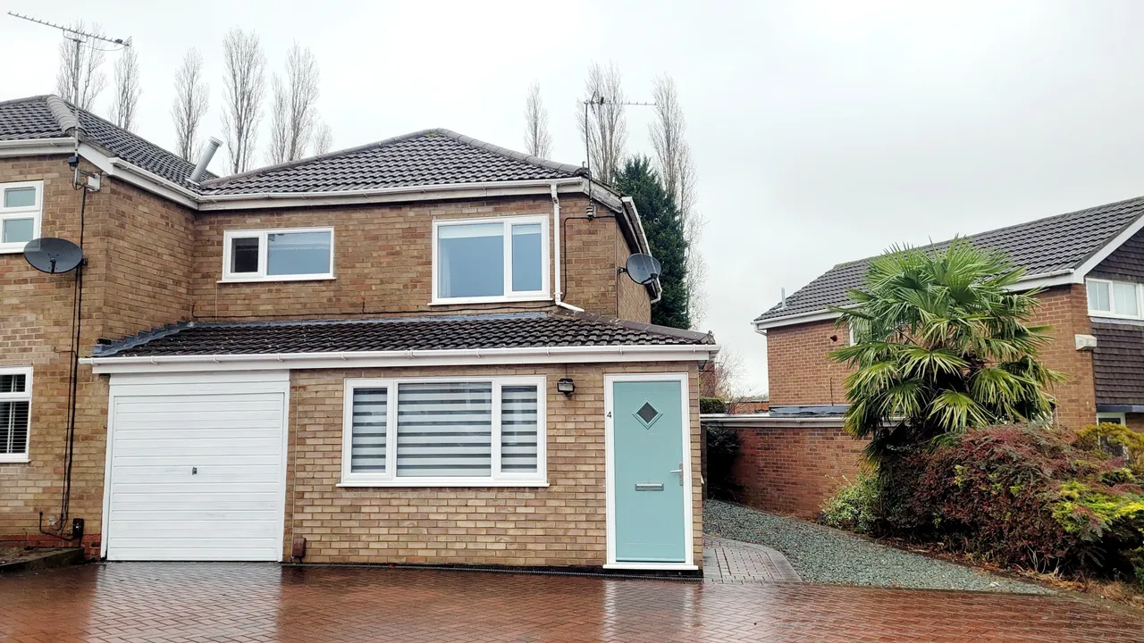 3 bed house to rent, Malvern Crescent, Ashby-de-la-Zouch, LE65