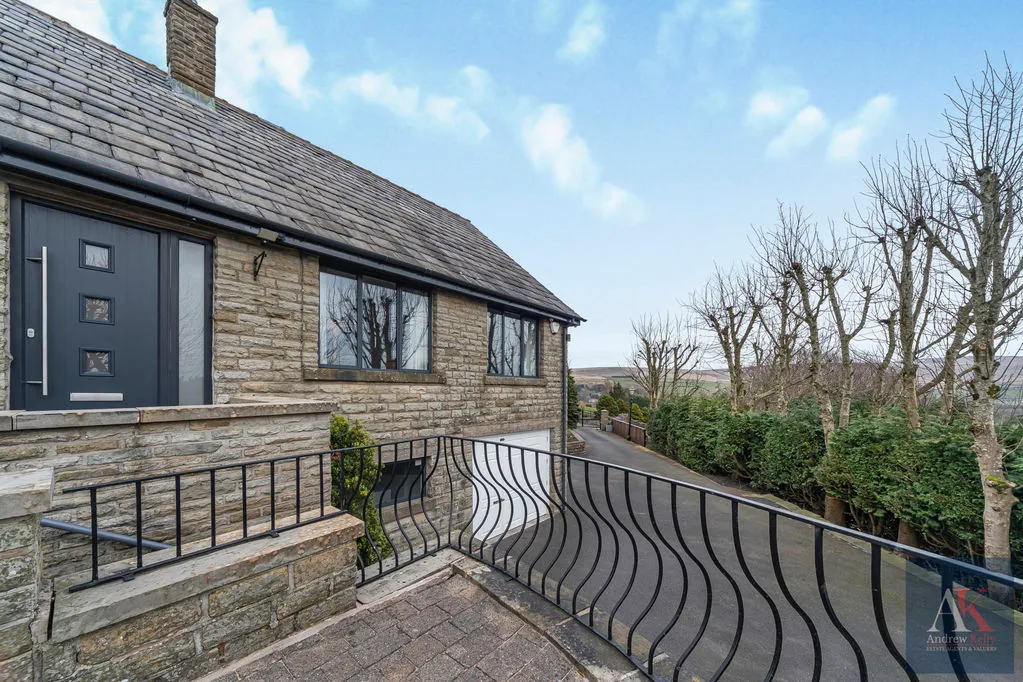Calderbrook Road, Littleborough OL15 9NR, photo 23