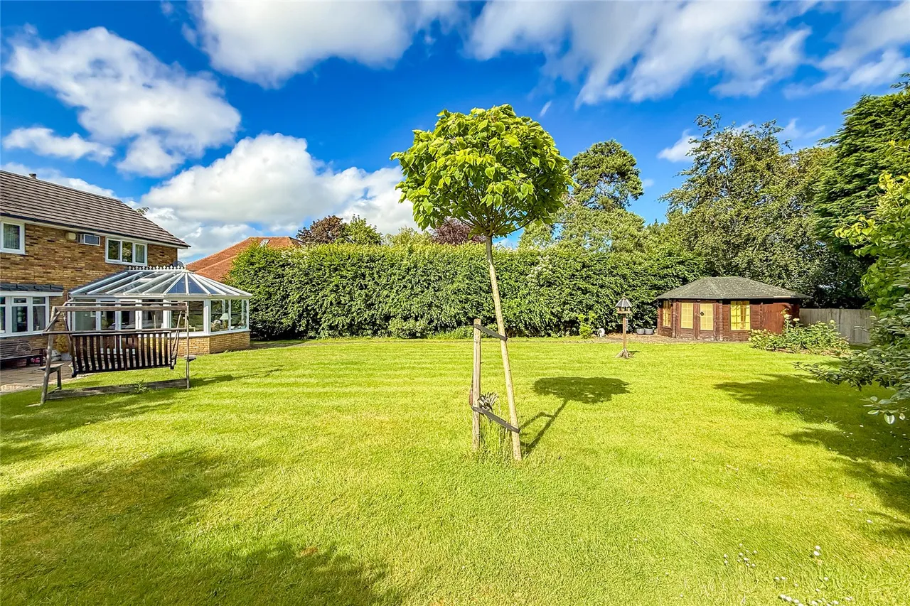 4 bed house for sale — Netherfield Road, Harpenden, Hertfordshire, AL5 2AF