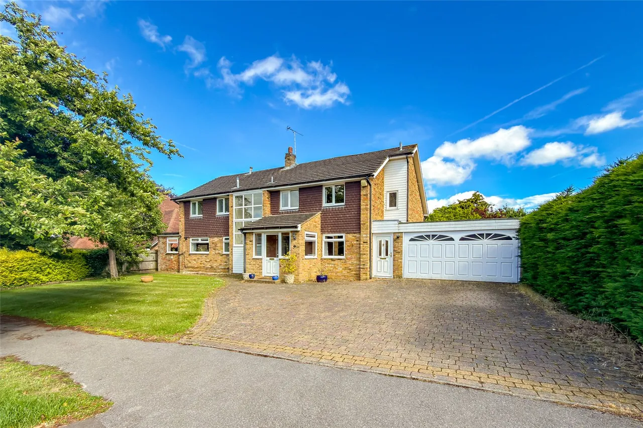 Netherfield Road, Harpenden, Hertfordshire, AL5 2AF, photo 4