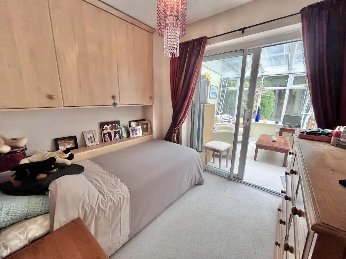 Chestnut Close, Wilmslow, SK9, photo 10