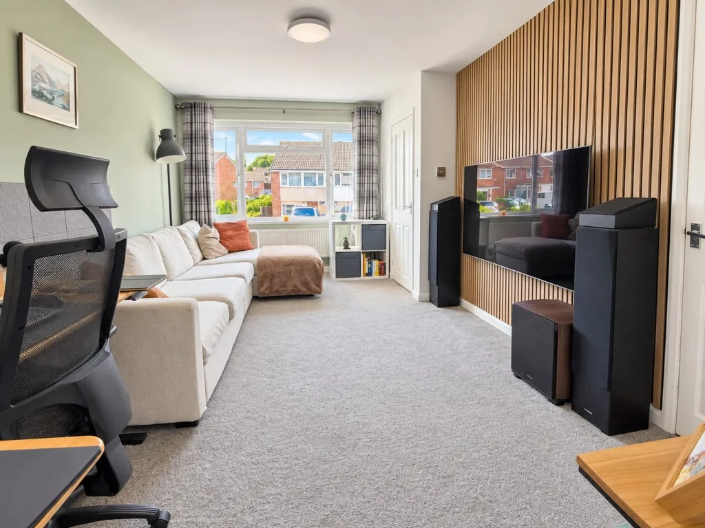 Frobisher Road, Bilton, photo 5