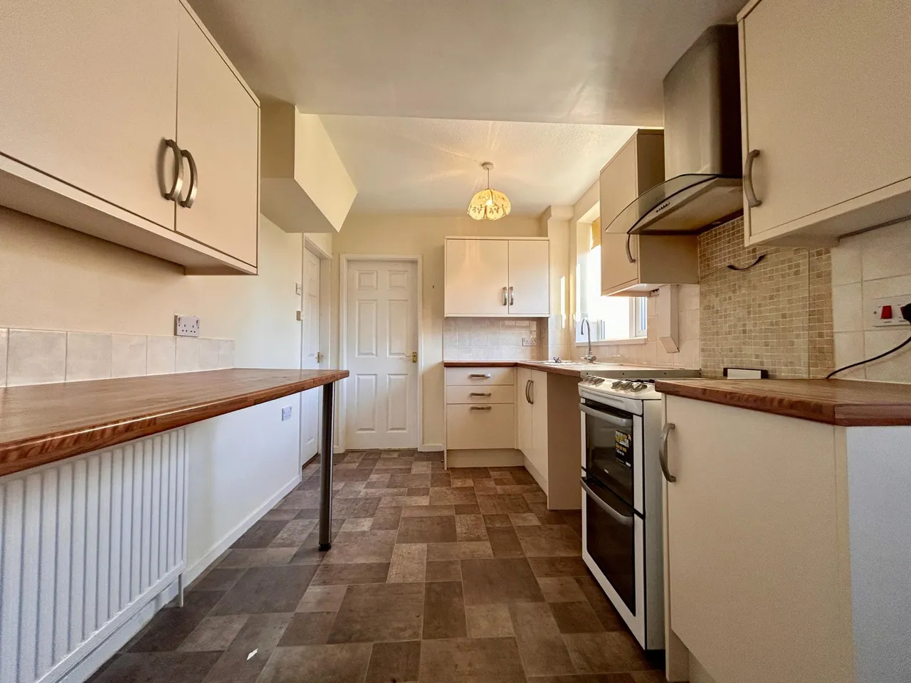 Alford Close, Breightmet, Bolton, BL2, photo 4