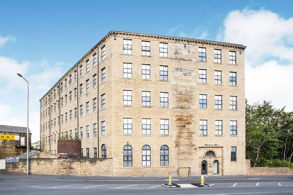 Pellon Lane, Halifax, West Yorkshire, HX1, photo 2