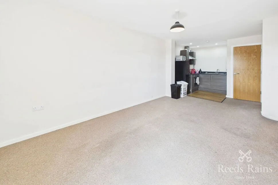 Pellon Lane, Halifax, West Yorkshire, HX1, photo 6