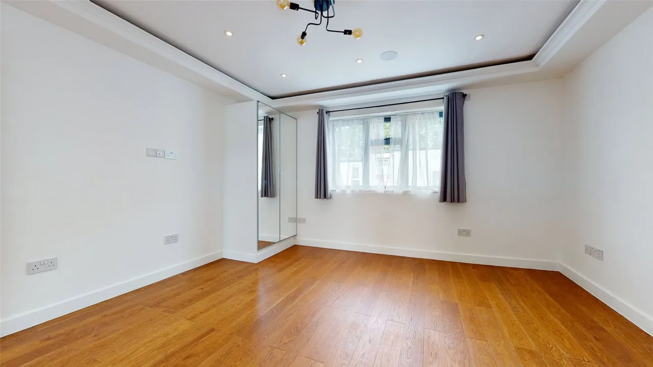 Rose Joan Mews, London, NW6, photo 7