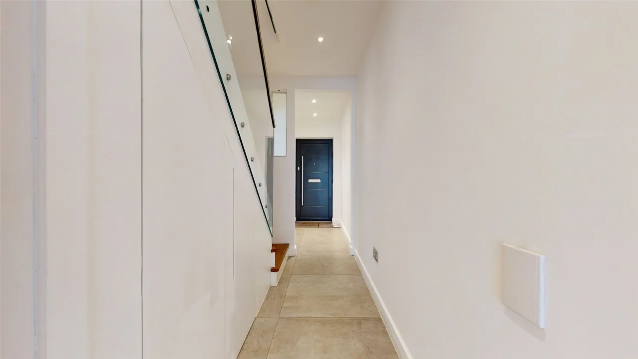 Rose Joan Mews, London, NW6, photo 15
