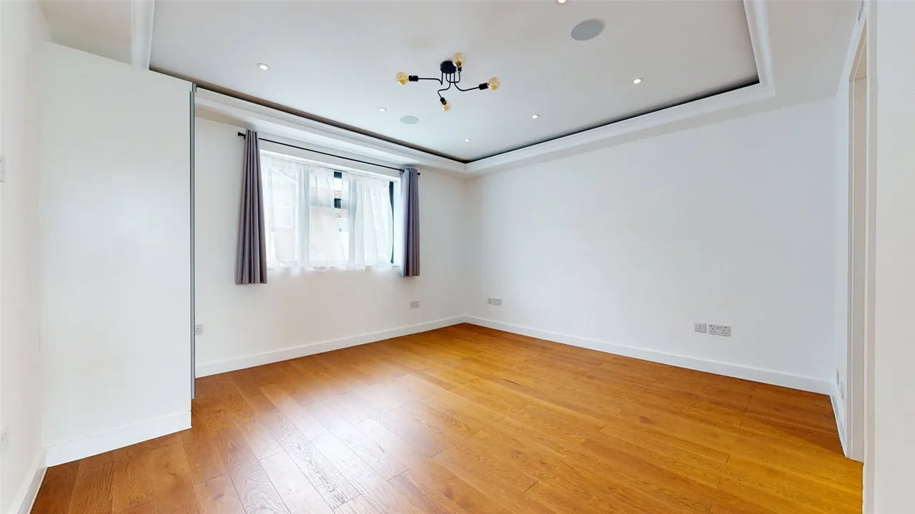 Rose Joan Mews, London, NW6, photo 6