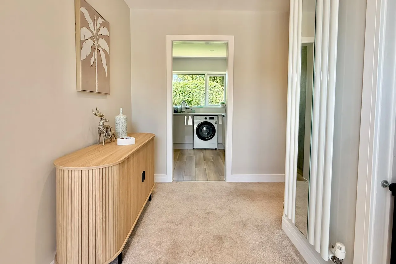Laurel Lane, St. Leonards, BH24, photo 10