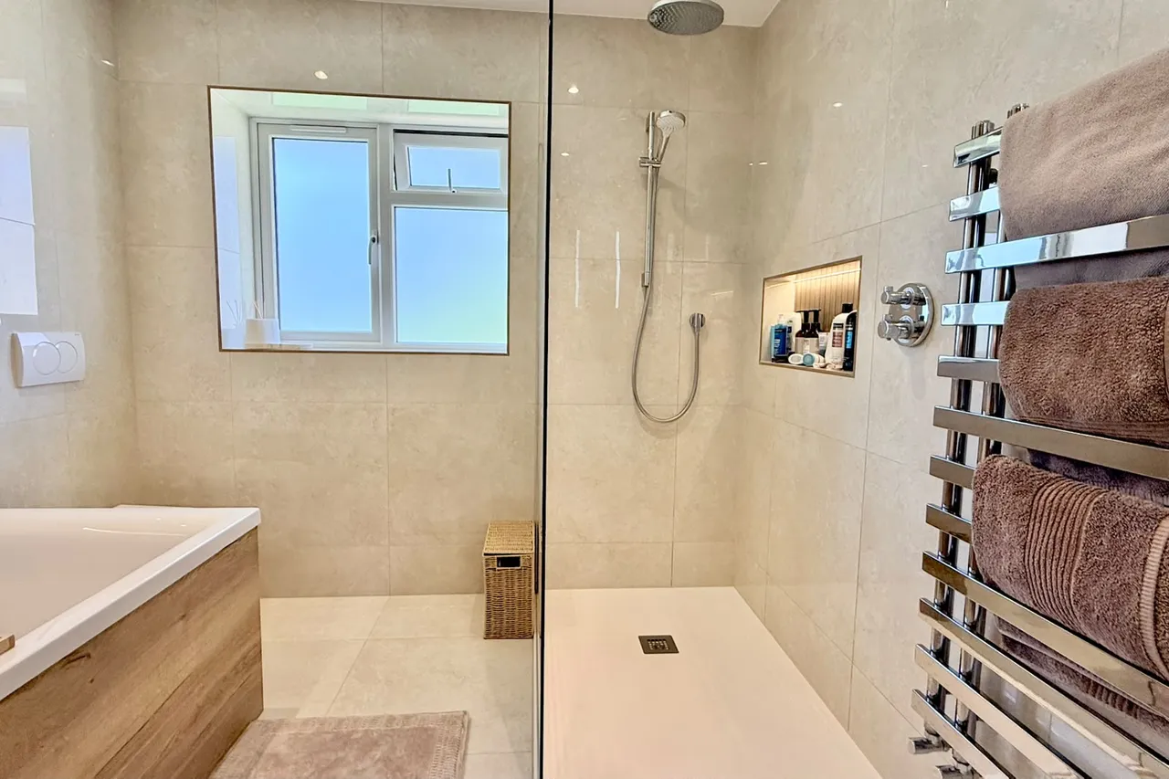 Laurel Lane, St. Leonards, BH24, photo 22